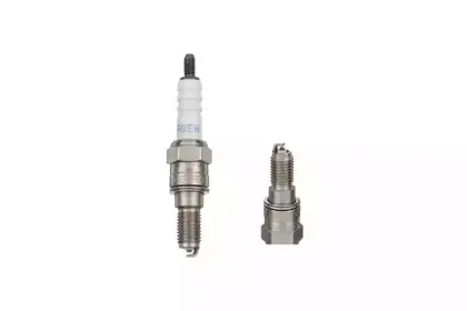 4011 NGK Свеча зажигания